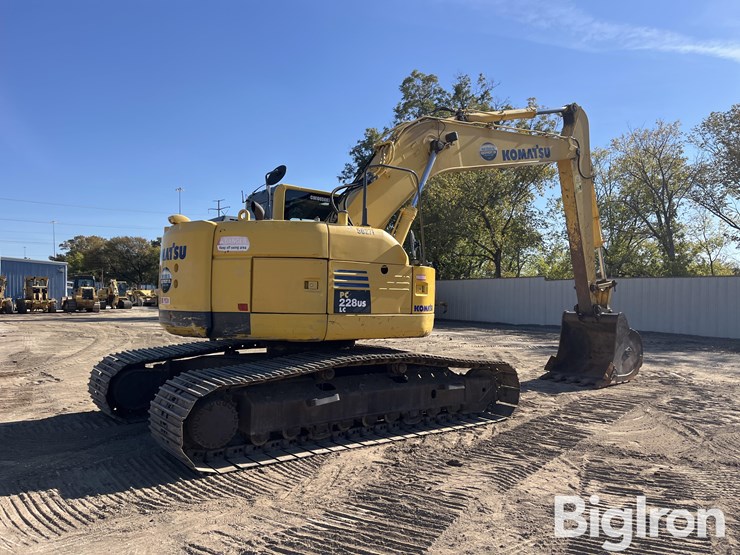 2011-komatsu-pc228us-lc-8-image-5