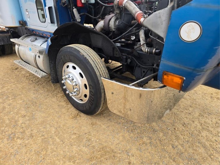 international-9400-image-21