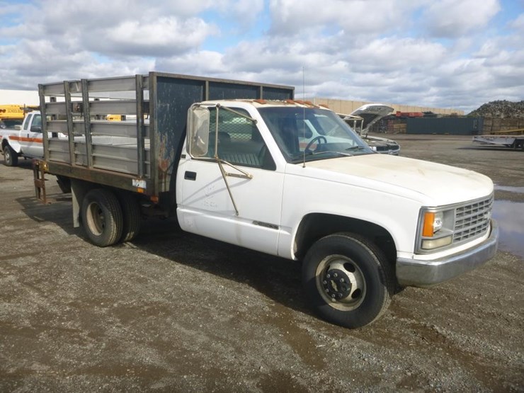 1993-chevrolet-3500-image-2