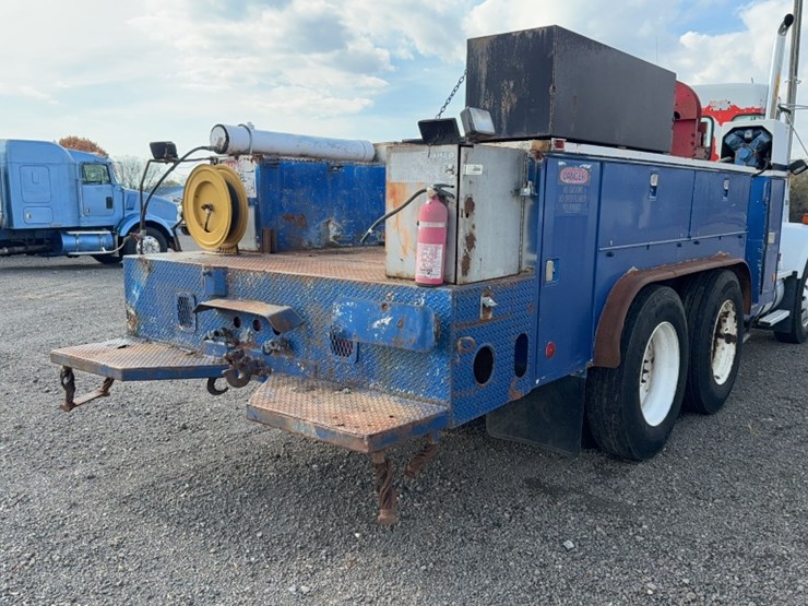 kenworth-t800-image-9