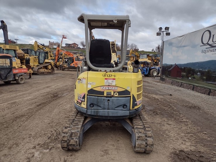 yanmar-vio35-image-4