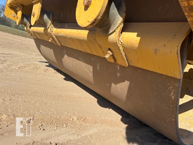 caterpillar-cs54b-image-10