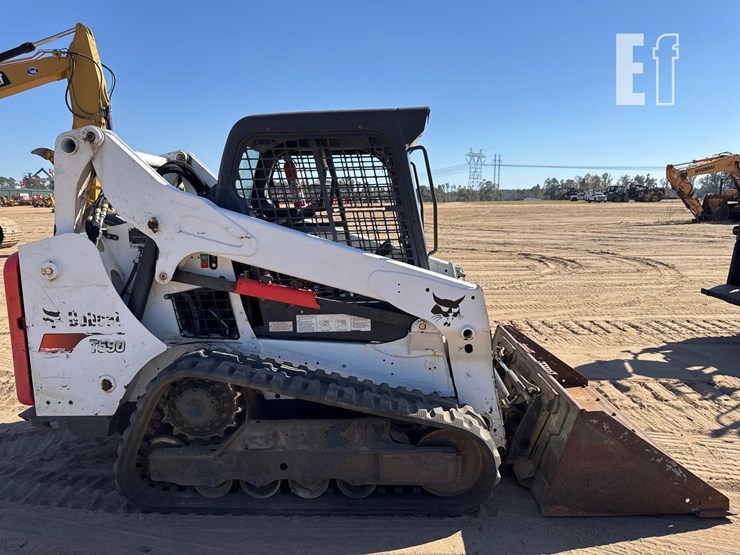 2019-bobcat-t590-image-5