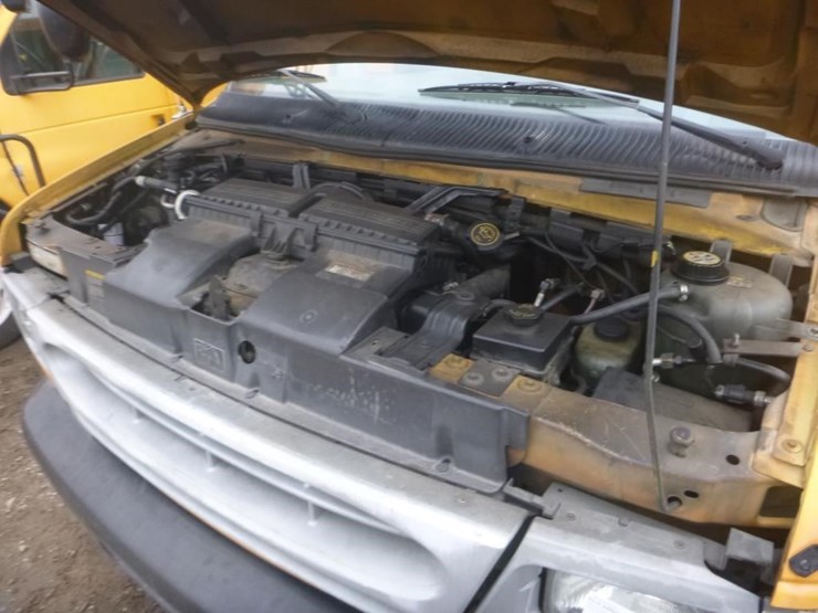 2001-ford-e450-image-9