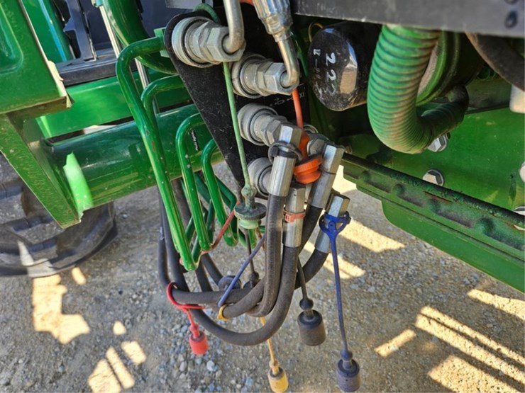 #3087-•-john-deere-4066-4x4-tractor,-h180-loader-image-105