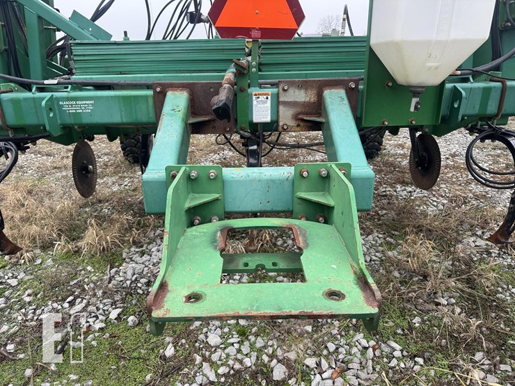 2015-great-plains-np40-image-20