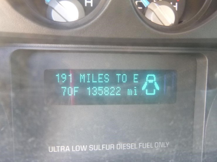 2012-ford-f550-image-19