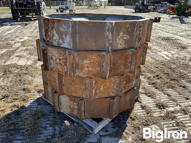 bb-metal-works-steel-tread-pivot-wheels-image-2