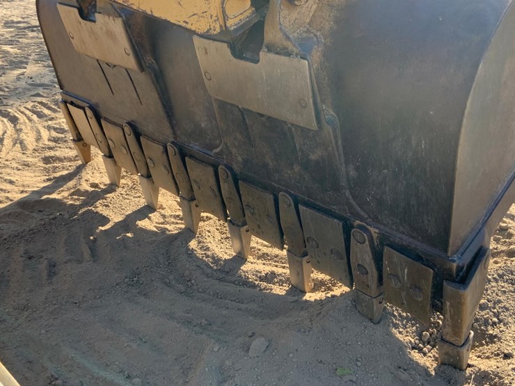 caterpillar-963c-image-20