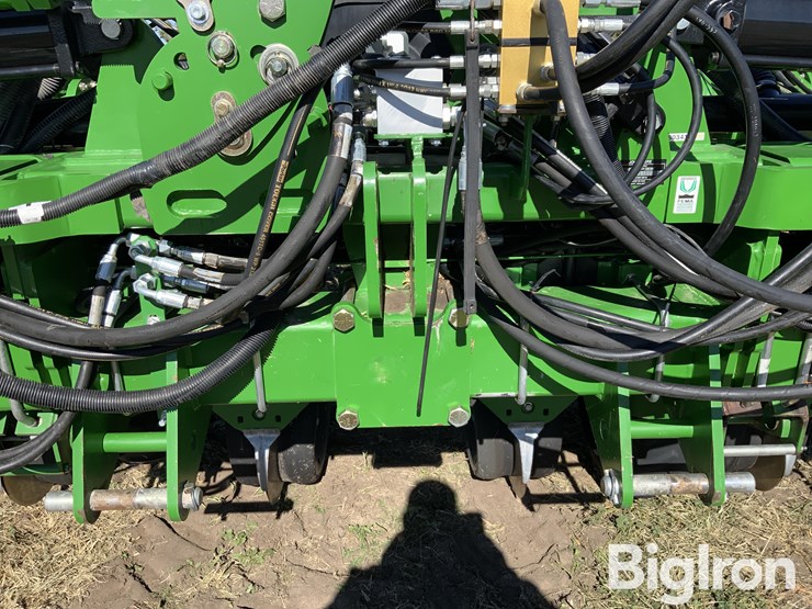 john-deere-dr12-image-9