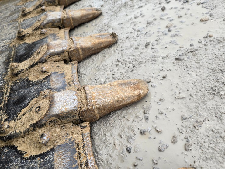 caterpillar-953d-image-55