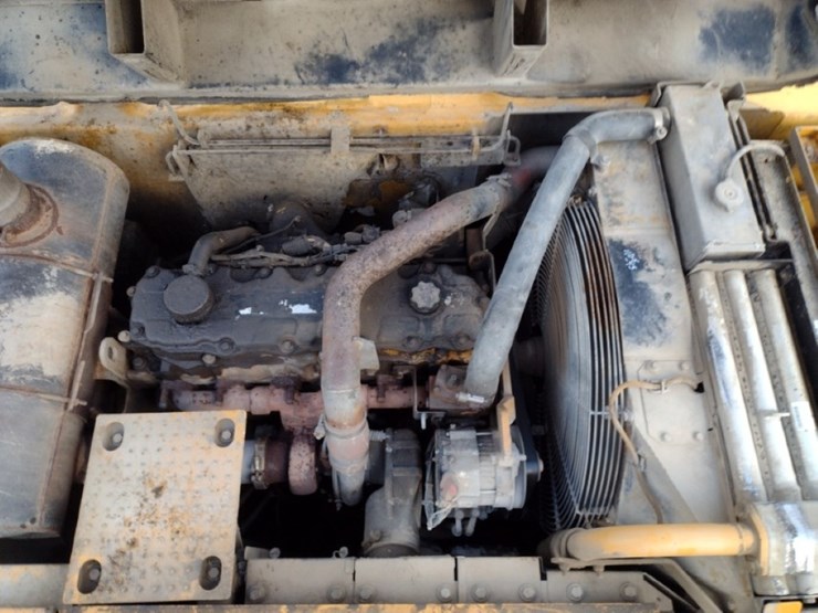 caterpillar-325d-image-48