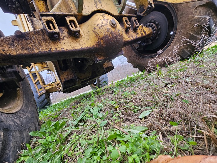 caterpillar-920-image-74