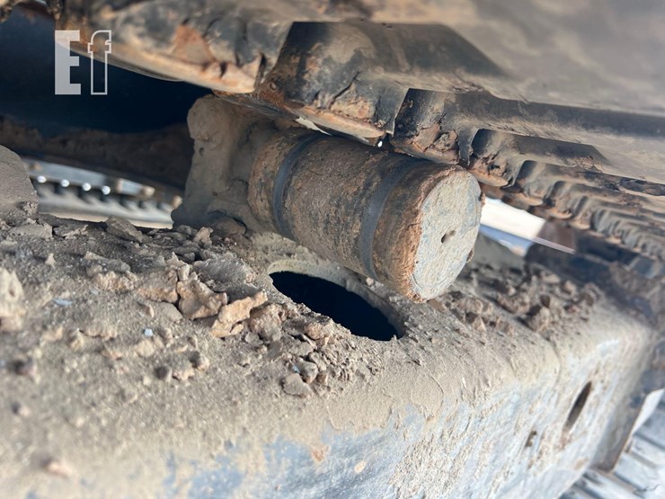 2017-caterpillar-305e2-cr-image-18