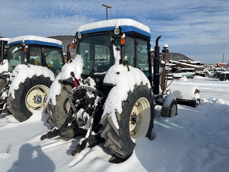 new-holland-t4020-image-6