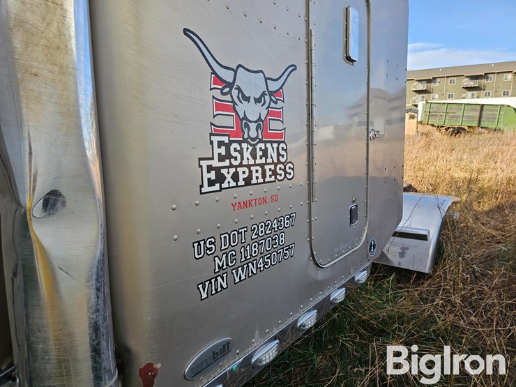 peterbilt-379-image-14