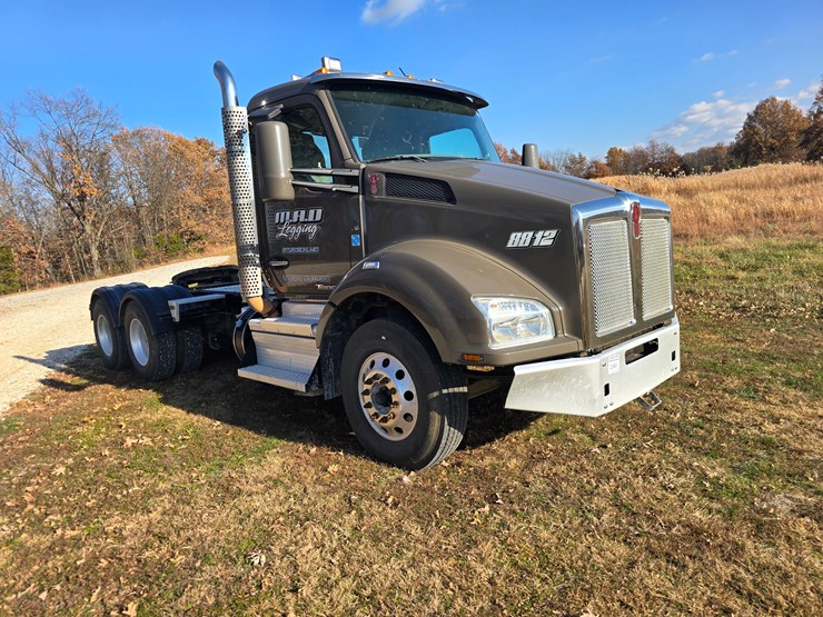 kenworth-t880-image-46