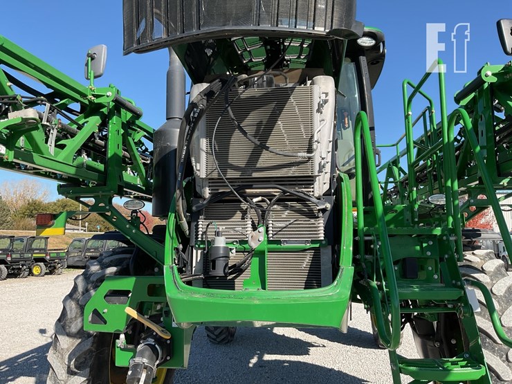 john-deere-r4038-image-46