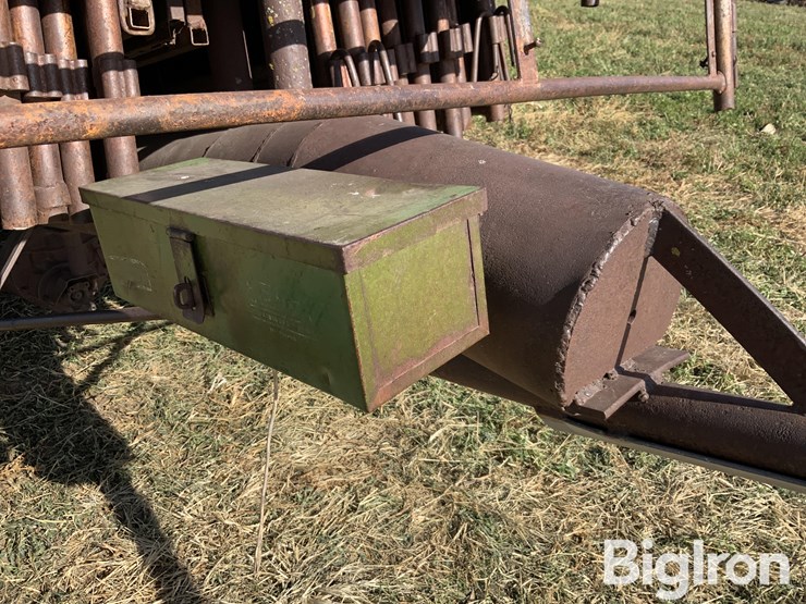 feed-panel-trailer-image-12