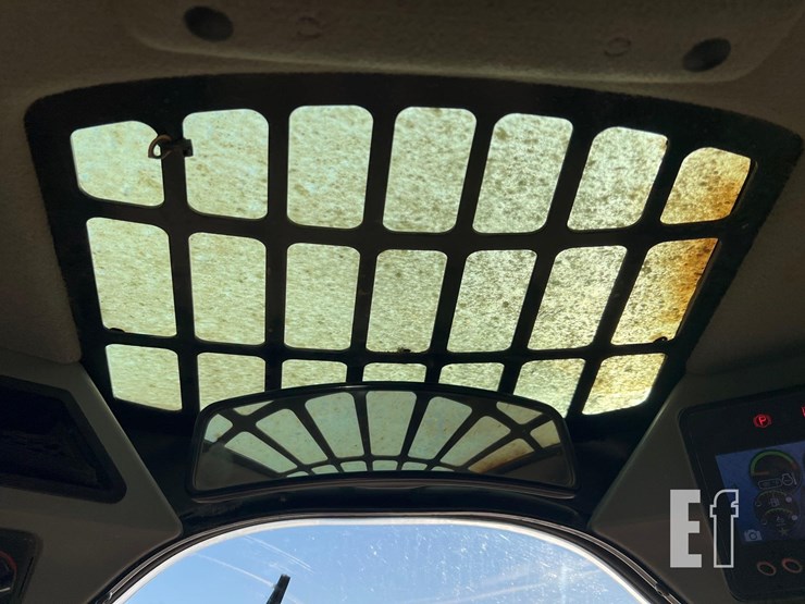 caterpillar-299d2-image-30