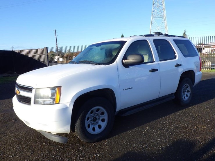 2014-chevrolet-tahoe-image-1