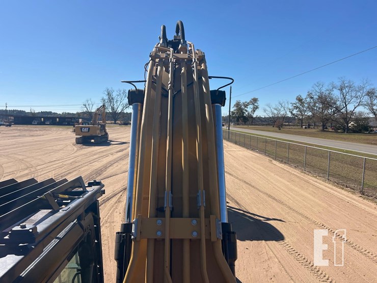 caterpillar-326fl-image-19