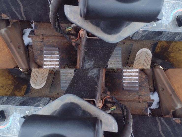 caterpillar-it24f-image-14