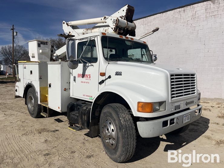 2001-international-4700-image-3