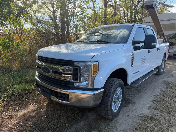 2019-ford-f250-image-2