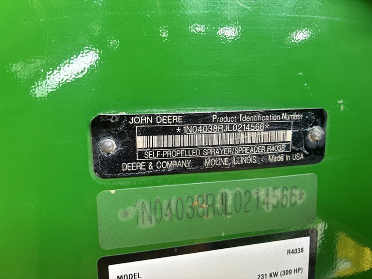 john-deere-r4038-image-2