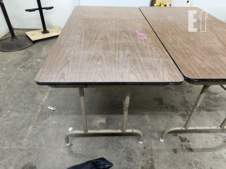 folding-tables-image-3