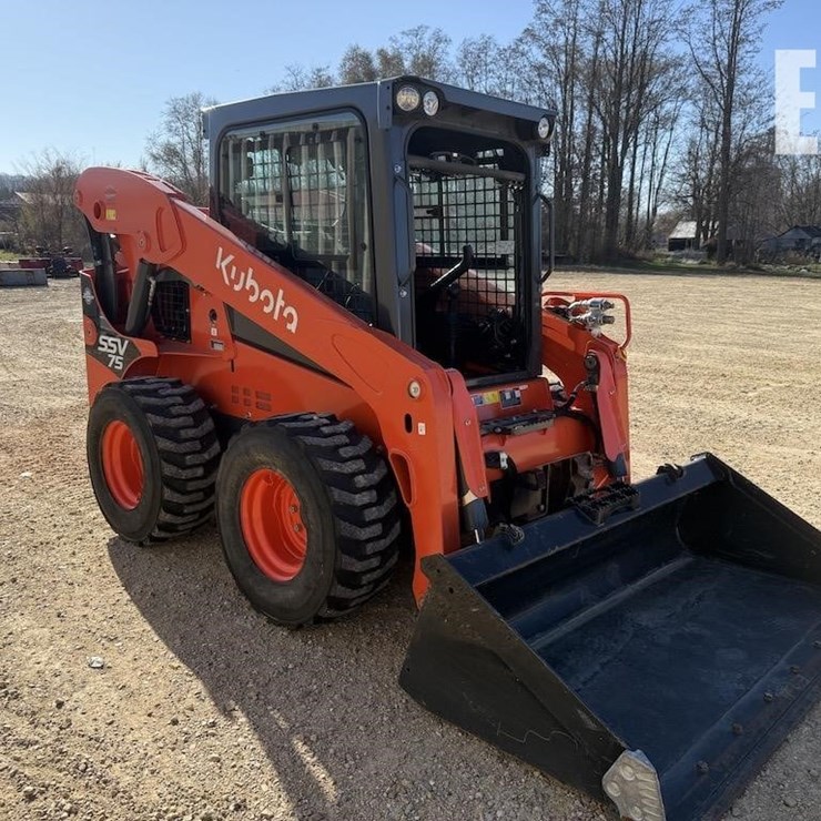 2023 KUBOTA SSV75