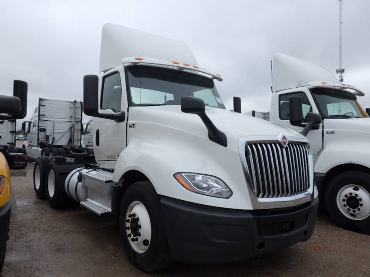 2019-international-lt-image-3