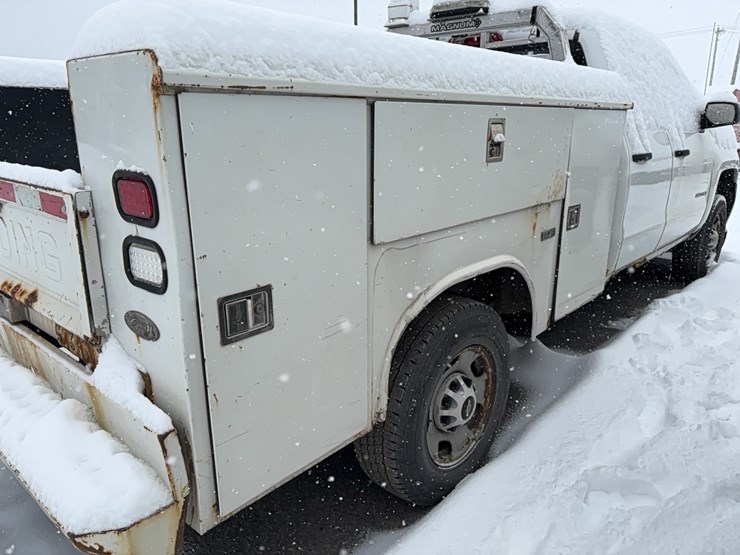 chevrolet-2500hd-image-6