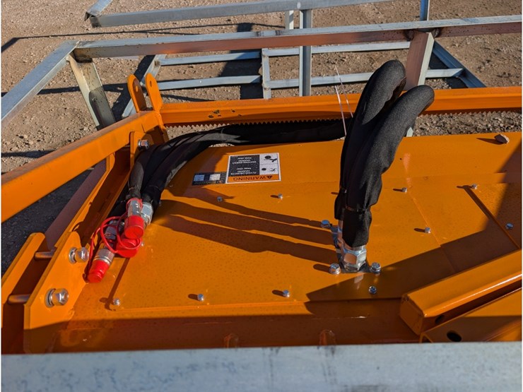 wolverine-skid-steer-drum-mulcher-72"-image-5