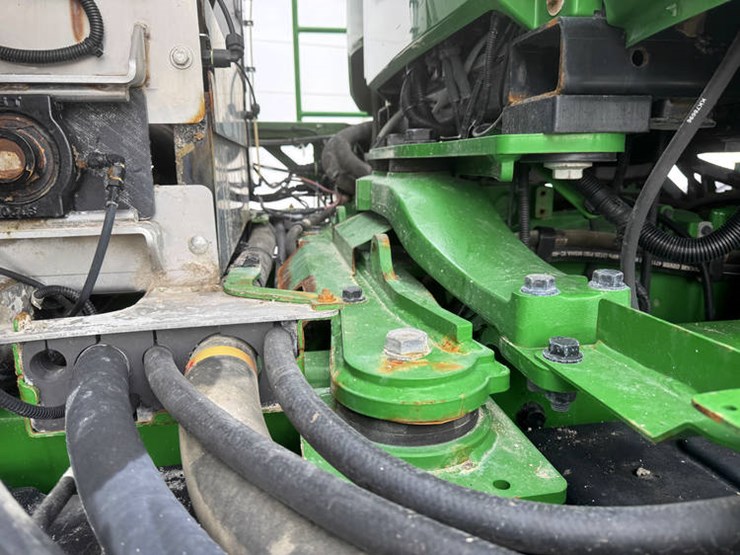john-deere-800r-image-33