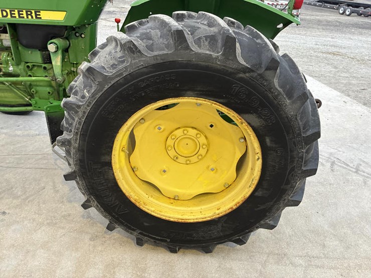john-deere-1650-image-42