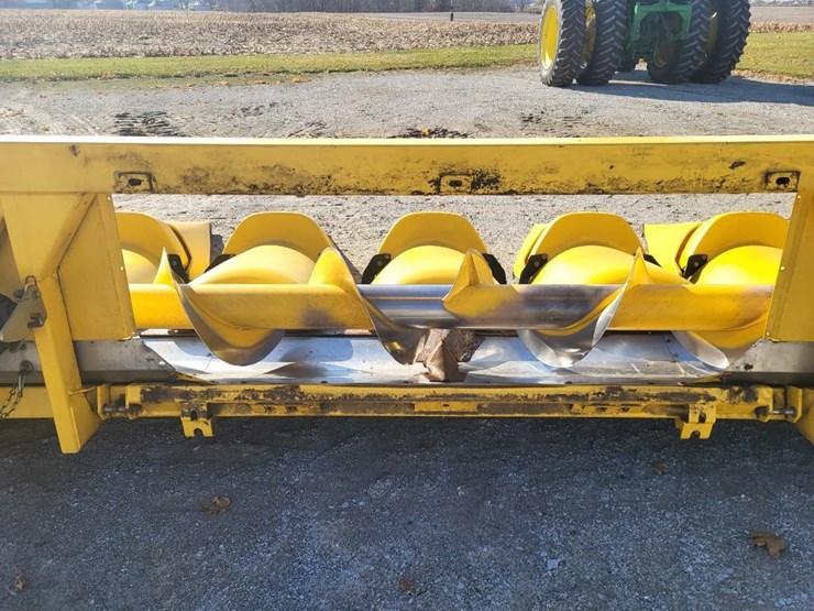 new-holland-98c-image-29