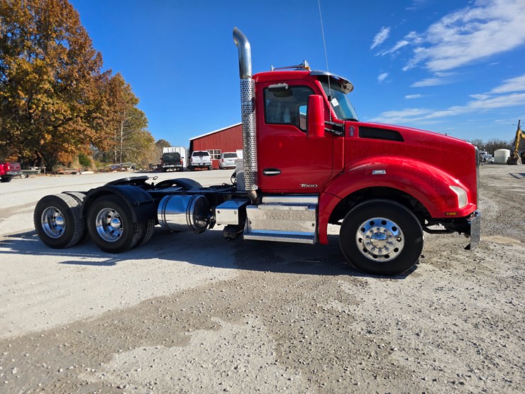 kenworth-t880-image-40
