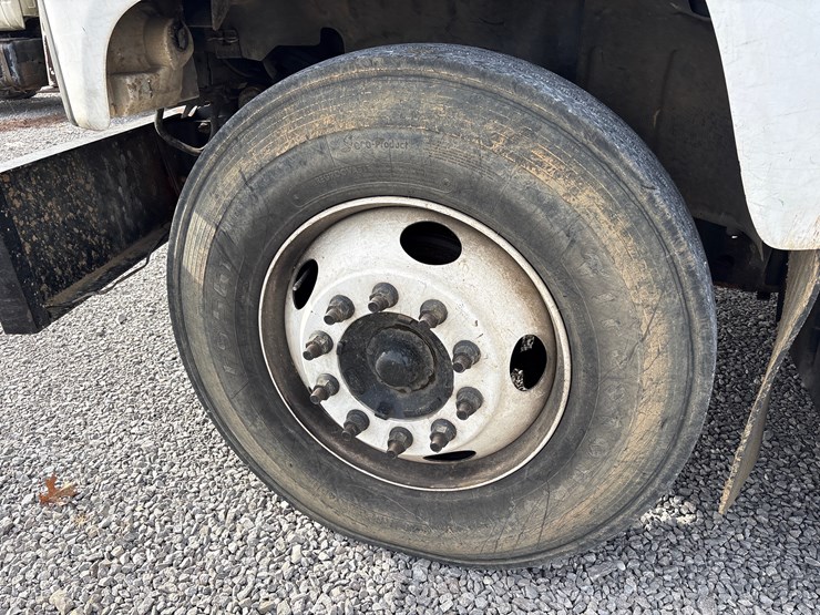 gmc-topkick-c7500-image-14