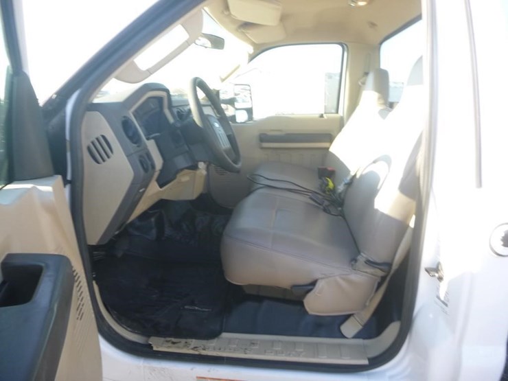 2008-ford-f450-image-11