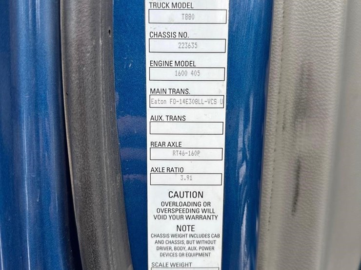 2015-kenworth-t880-image-8