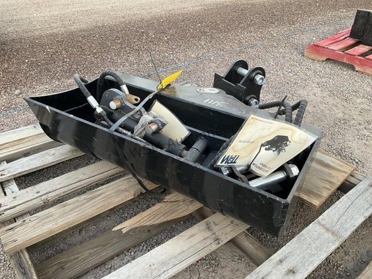 mini-excavators-attachments-image-3