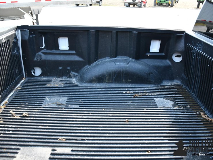 ford-f150-xlt-image-19