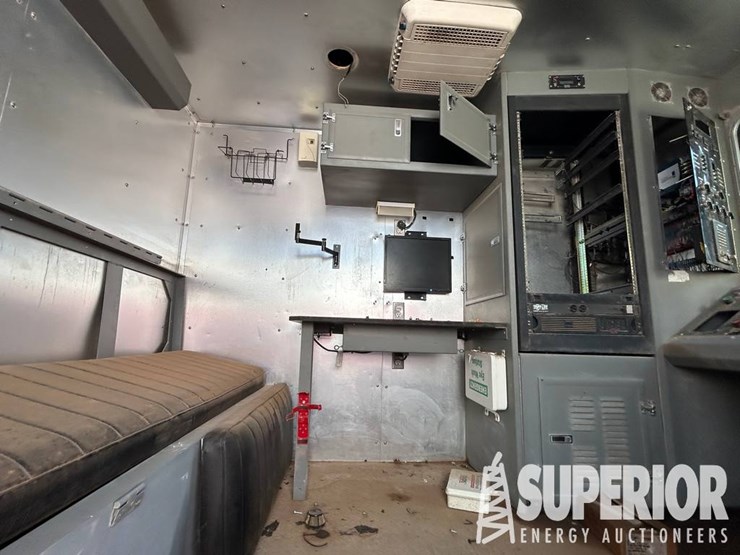 kenworth-t300-image-5