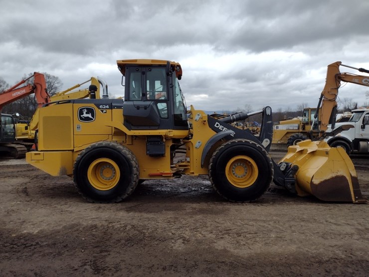 deere-624p-image-3
