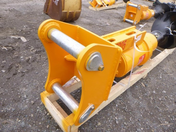 caterpillar-303-image-5