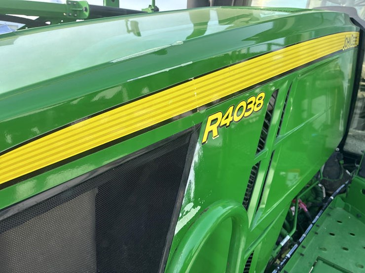 john-deere-r4038-image-75