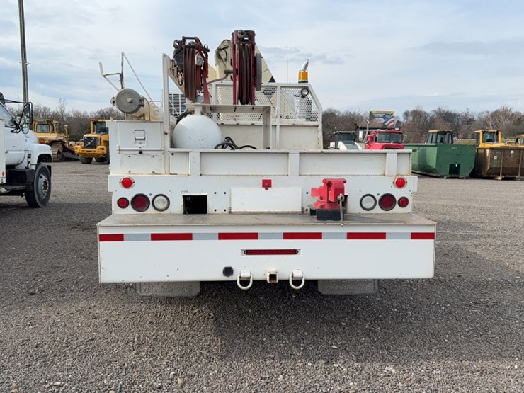 international-durastar-4400-image-9