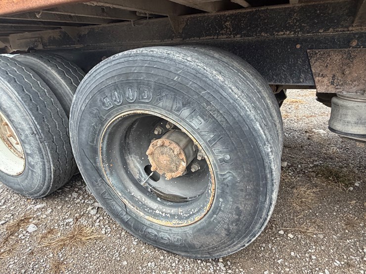 mack-rd688s-image-23